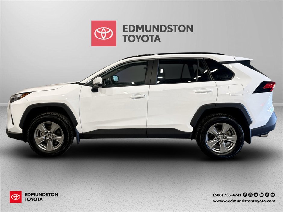 2024 Toyota RAV4 XLE-1