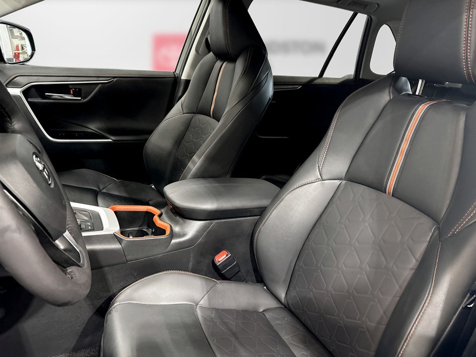 2024 Toyota RAV4 TRAIL-8