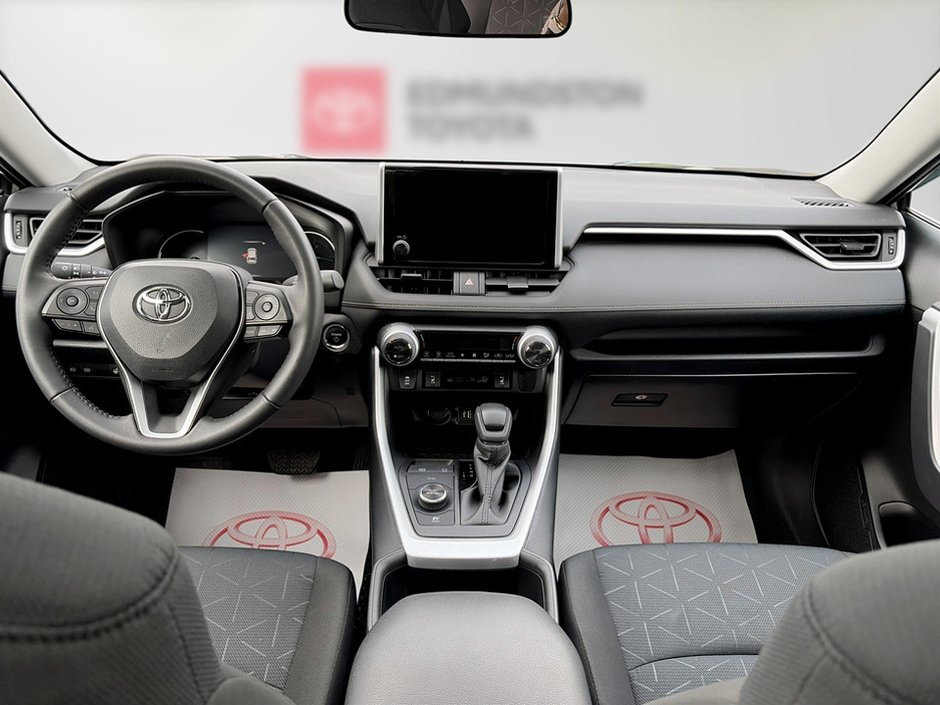 2025 Toyota RAV4 Hybrid XLE-11