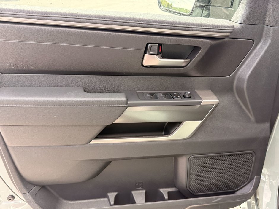 2026 Toyota Sequoia Hybrid SR5 TRD OFF-ROAD-7