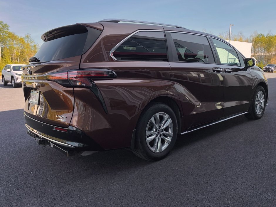 2022 Toyota SIENNA HYBRID LIMITED Limited-4