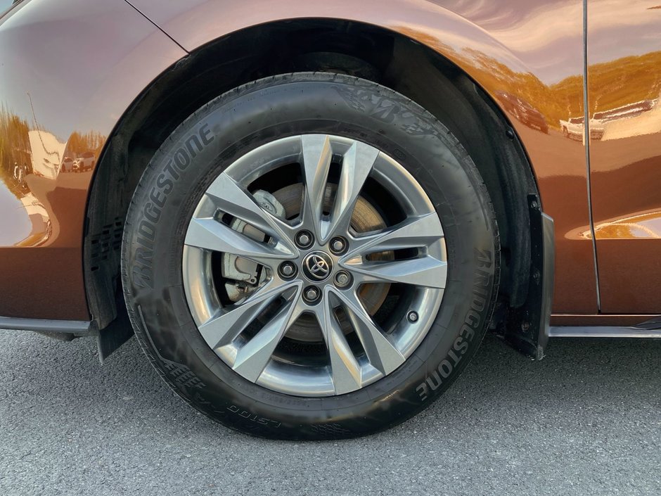 2022 Toyota SIENNA HYBRID LIMITED Limited-7