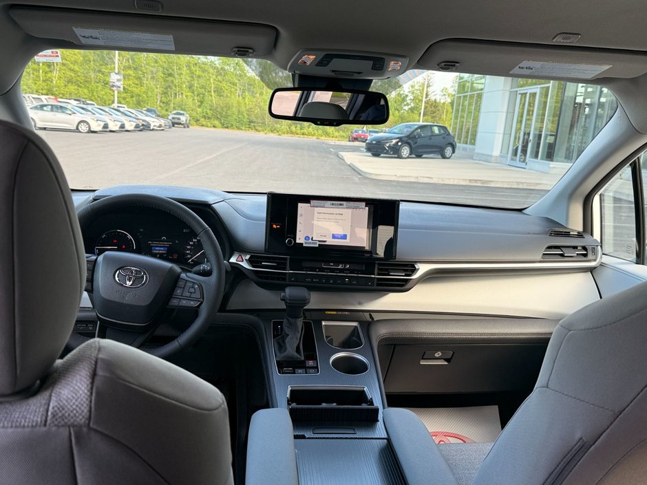 Toyota SIENNA LE 8 PLACES LE 2026-8