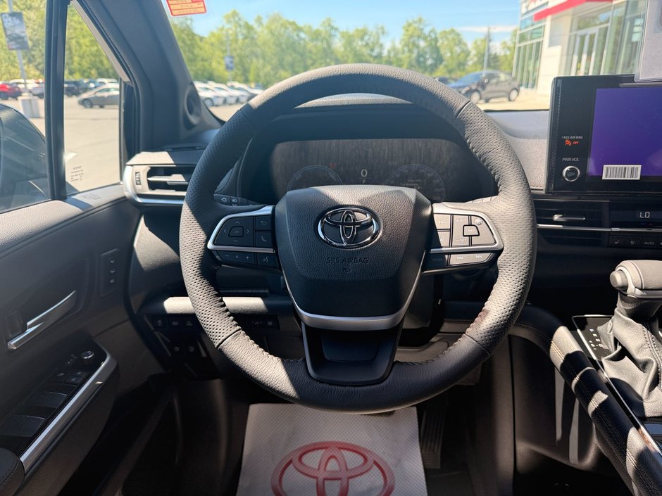 2026 Toyota SIENNA LIMITED AWD 7 PLACES Limited-9