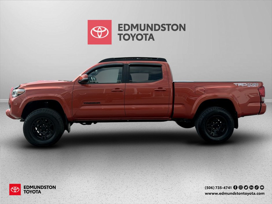Toyota TACOMA 4X4 SR5 2017-1