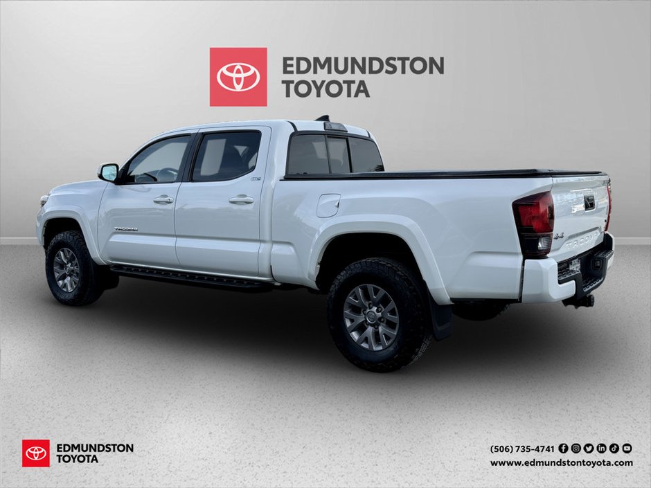 2019 Toyota TACOMA 4X4 SR5-2