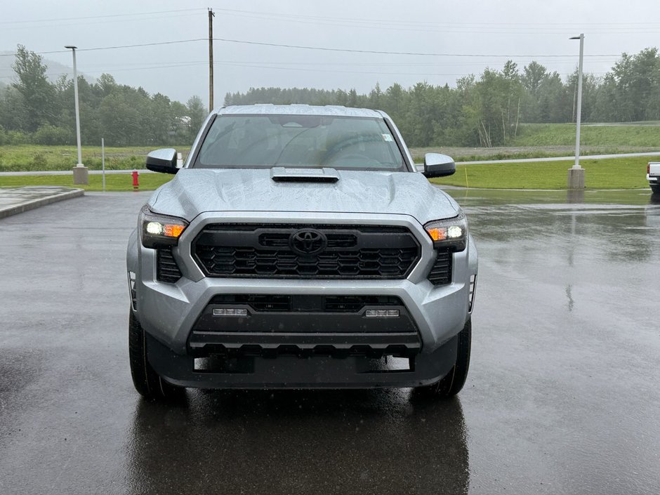 2026 Toyota TACOMA DOUBLE CAB AT-4