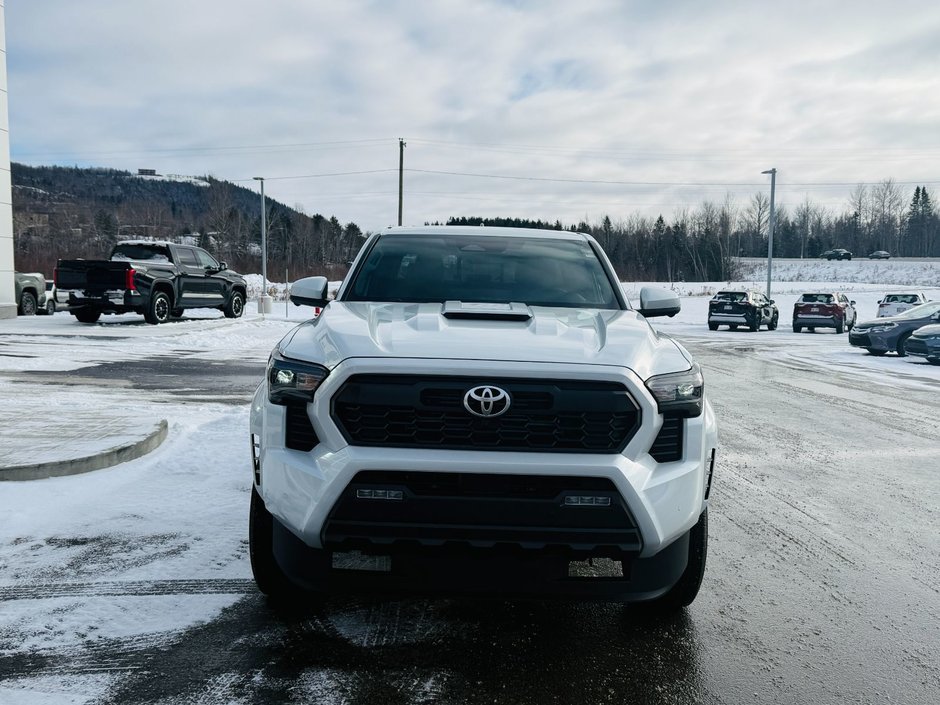 2025 Toyota TACOMA DOUBLE CAB AT-5
