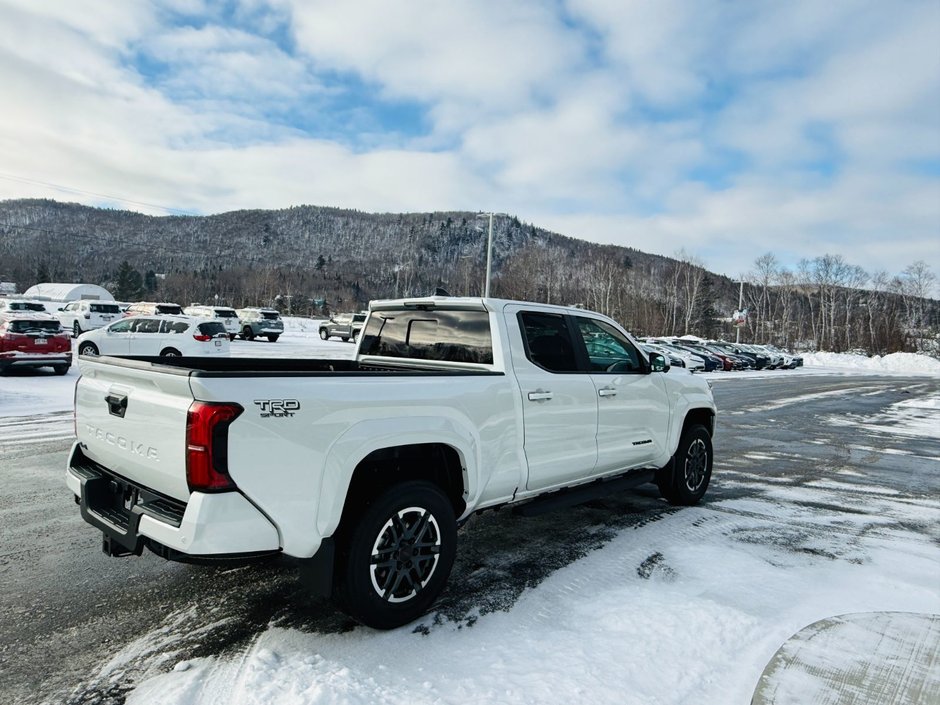 2025 Toyota TACOMA DOUBLE CAB AT-4