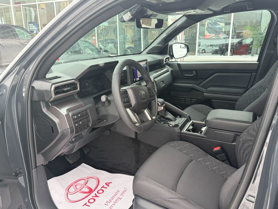 Toyota TACOMA DOUBLE CAB AT  2026-9