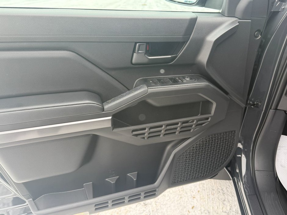 Toyota TACOMA DOUBLE CAB AT  2026-10