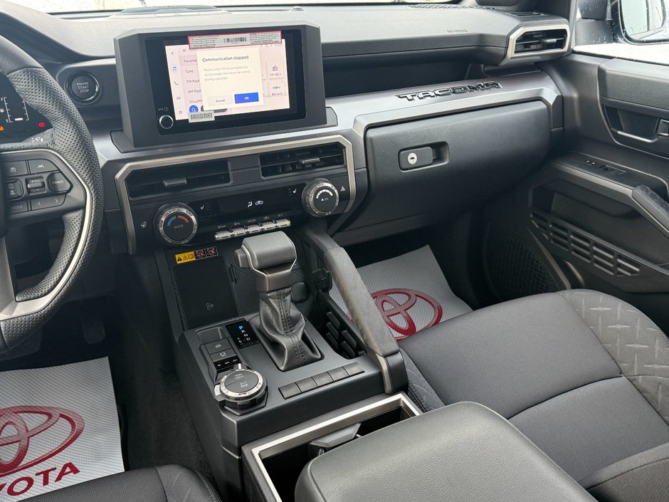 Toyota TACOMA DOUBLE CAB AT  2026-10