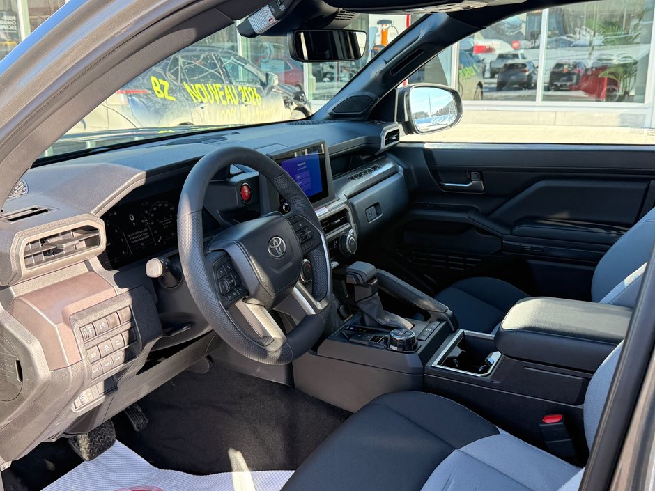 2026 Toyota TACOMA DOUBLE CAB AT-6