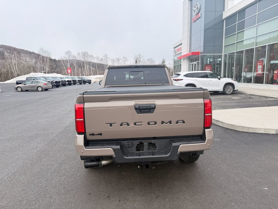 Toyota Tacoma DOUBLE CAB AT 2026-3