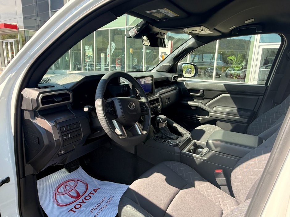 2026 Toyota TACOMA DOUBLE CAB AT-6