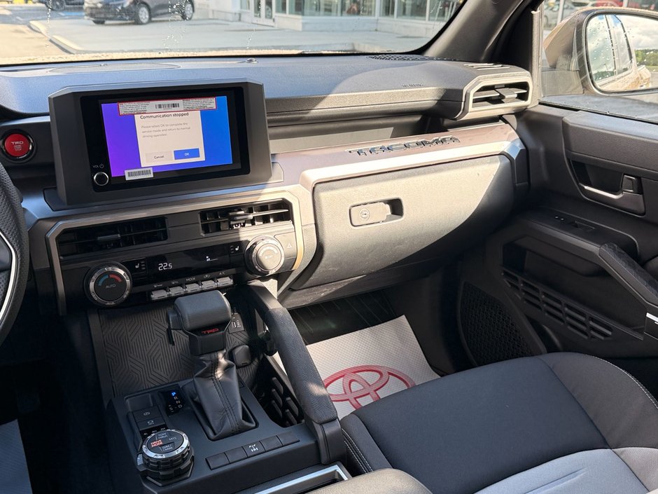 2026 Toyota TACOMA DOUBLE CAB AT-10