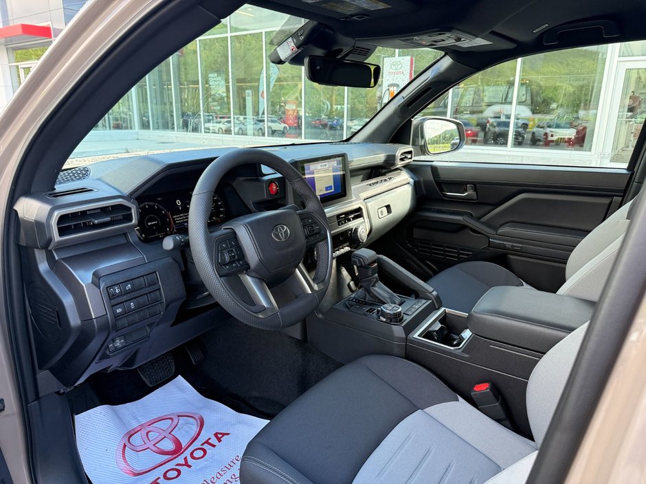 2026 Toyota TACOMA DOUBLE CAB AT-6