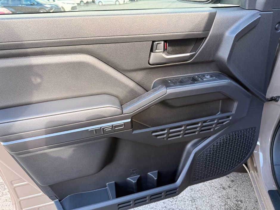 2026 Toyota TACOMA DOUBLE CAB AT-7