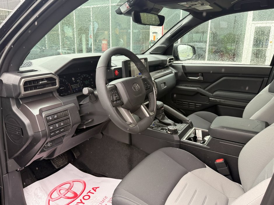 2026 Toyota TACOMA DOUBLE CAB AT-6