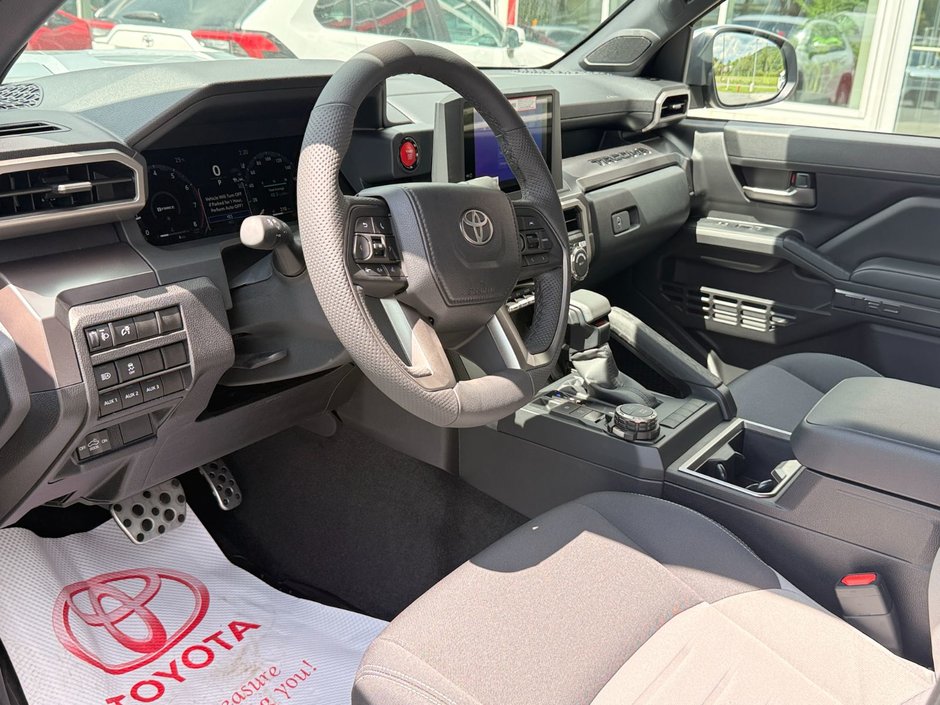 2026 Toyota TACOMA DOUBLE CAB AT-6