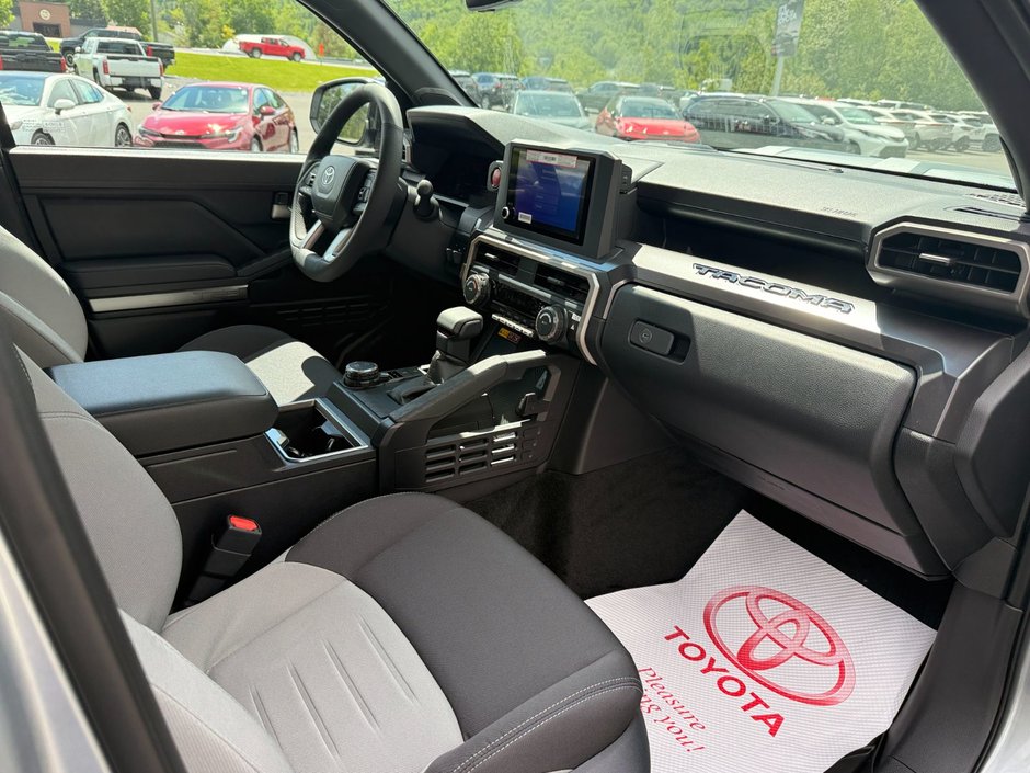 2026 Toyota TACOMA DOUBLE CAB AT-13