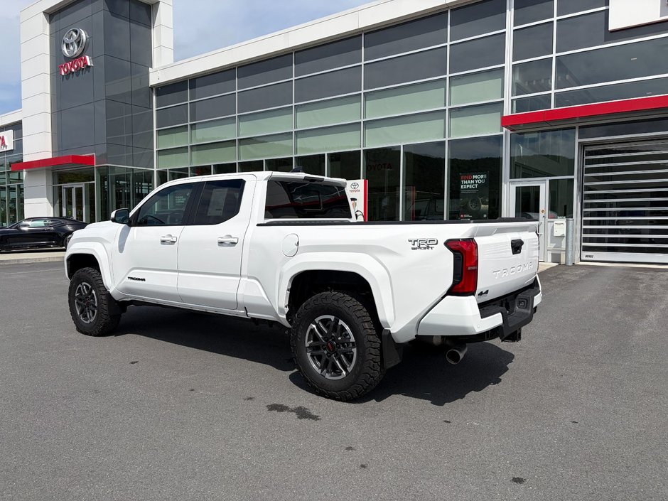 Toyota TACOMA DOUBLE CAB AT  2026-2