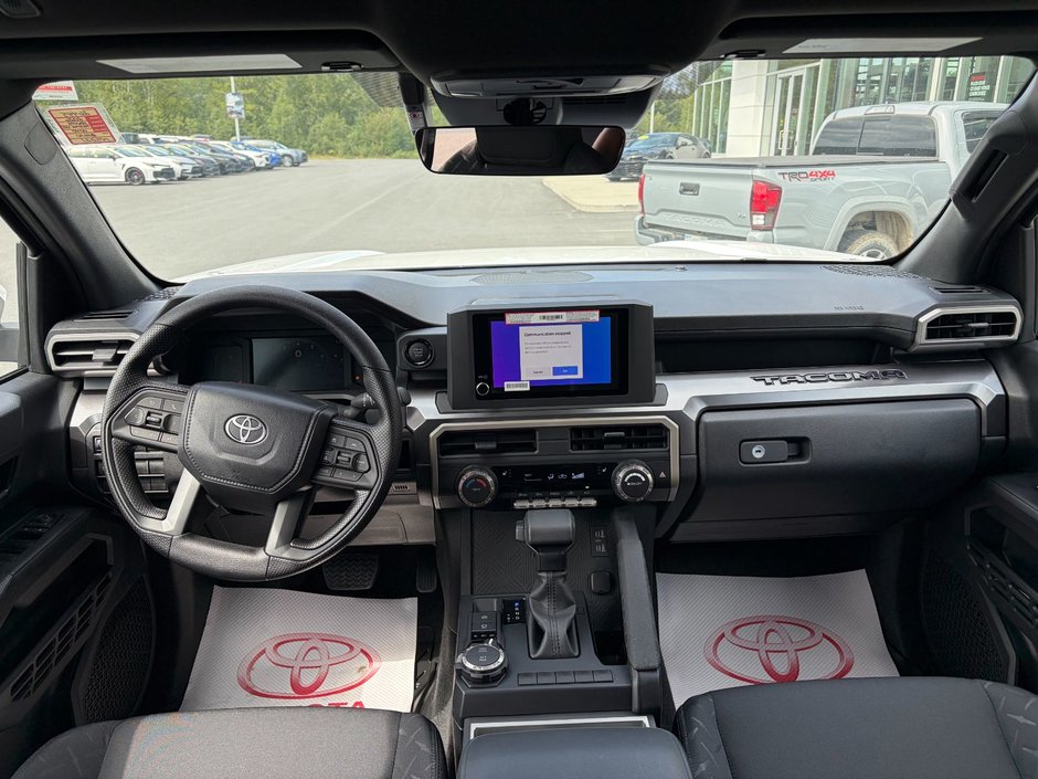 2026 Toyota TACOMA DOUBLE CAB AT-8