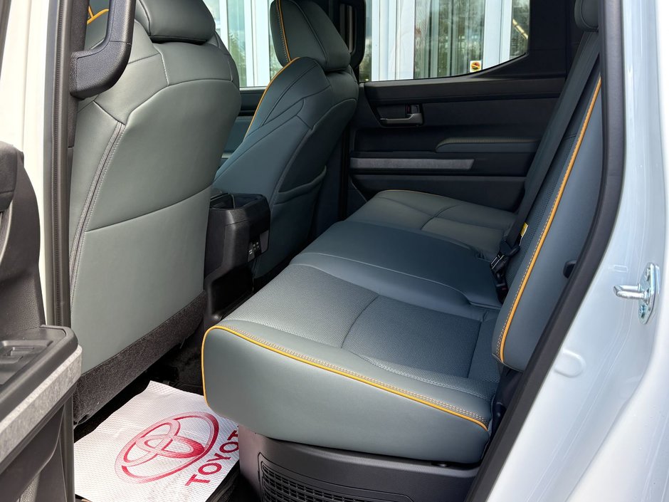2025 Toyota TACOMA HV DOUBLE CAB Hybrid-12