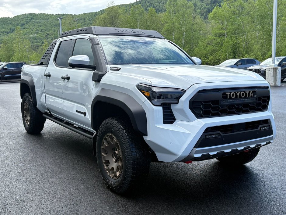 2025 Toyota TACOMA HV DOUBLE CAB Hybrid-2
