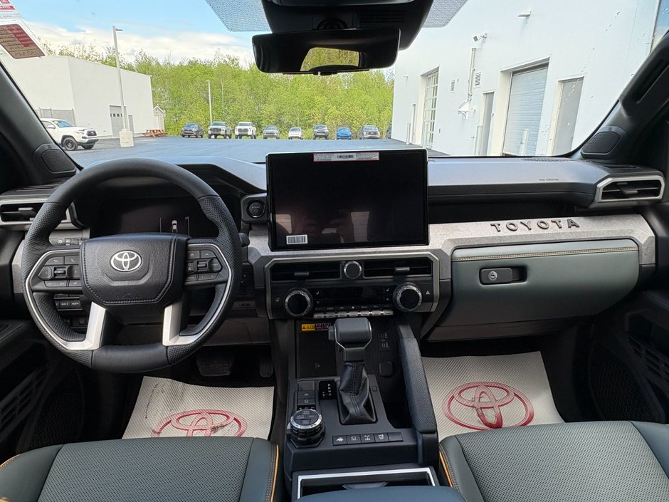2025 Toyota TACOMA HV DOUBLE CAB Hybrid-11