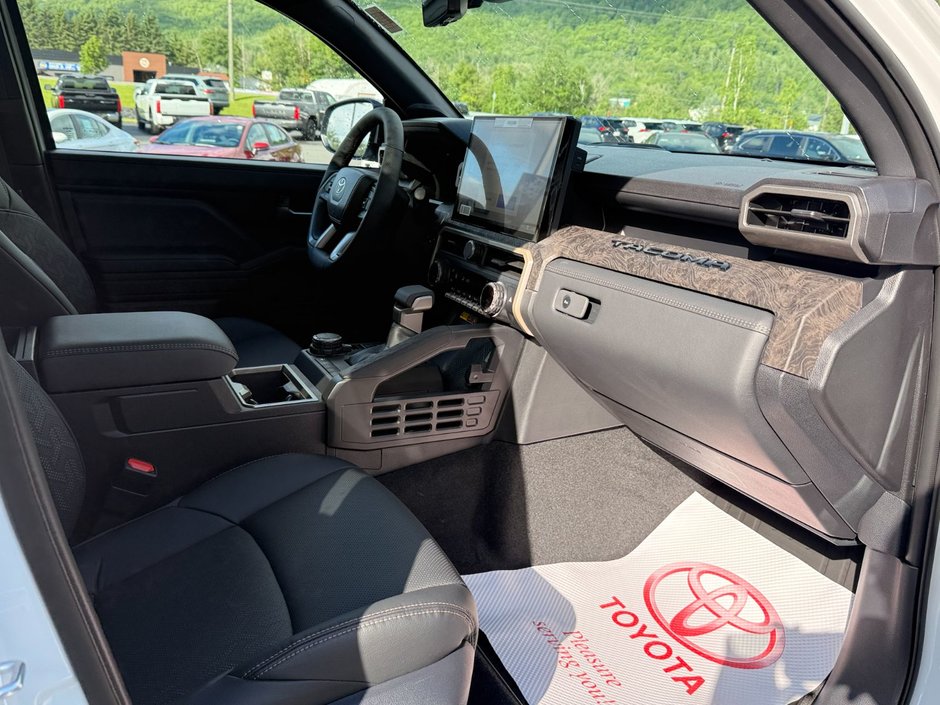 2026 Toyota TACOMA HV DOUBLE CAB Hybrid-14