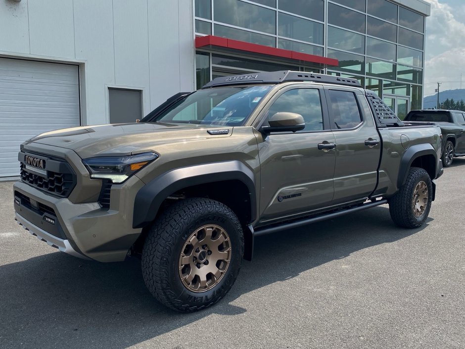 2025 Toyota TACOMA HV DOUBLE CAB Hybrid-0