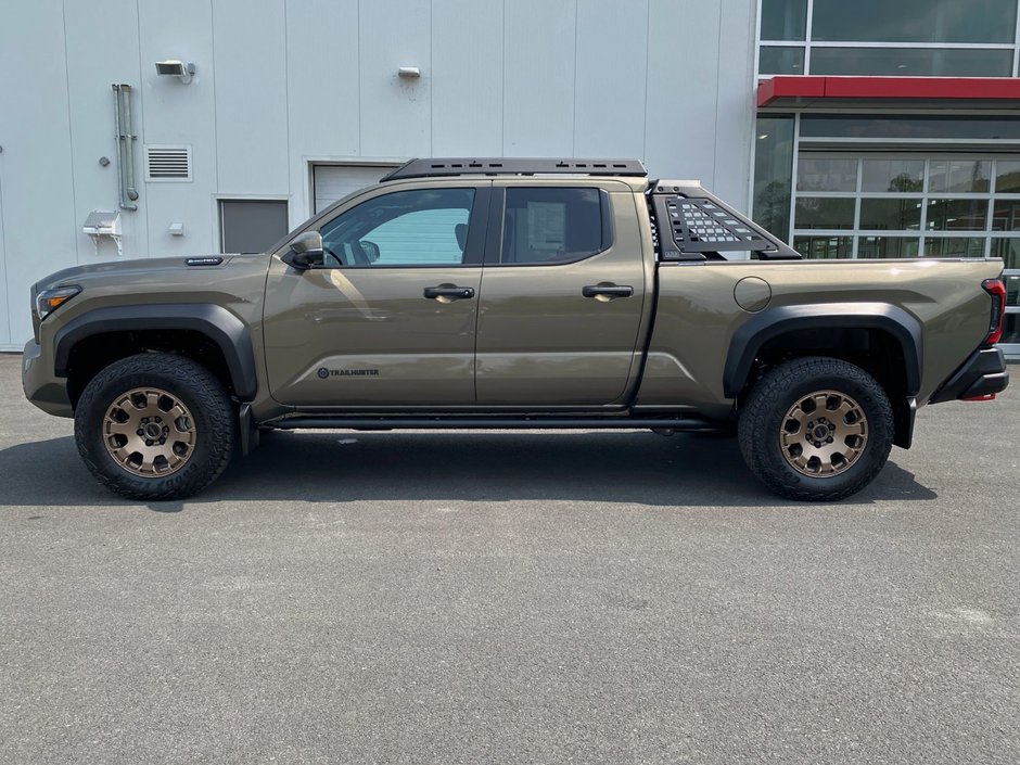 2025 Toyota TACOMA HV DOUBLE CAB Hybrid-7