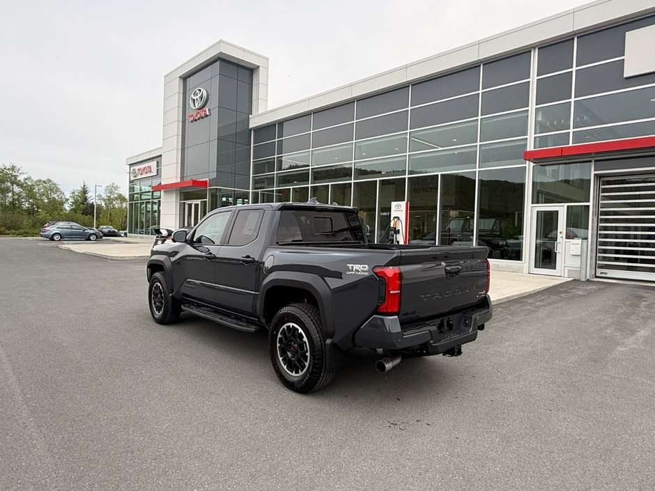 2026 Toyota TACOMA HV DOUBLE CAB Hybrid-2