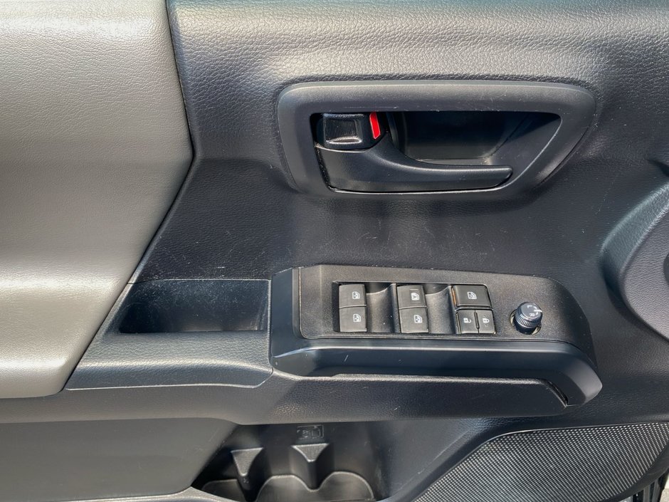 2021 Toyota Tacoma SR-9