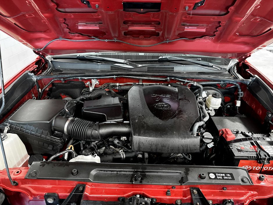 Toyota TACOMA TRD Offroad  2018-13