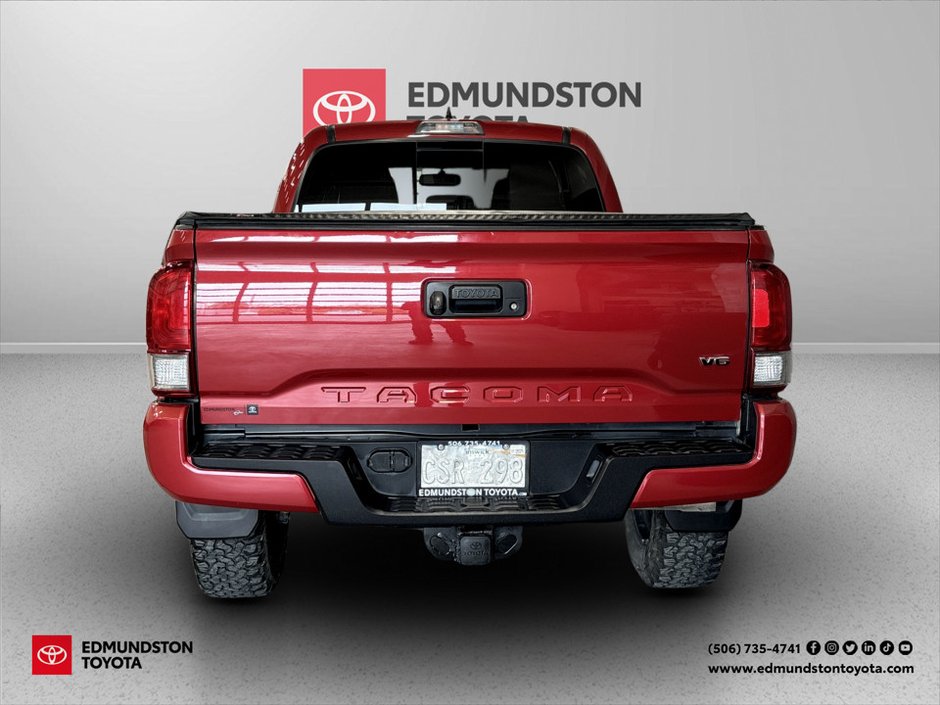 2017 Toyota TACOMA TRD SPORT SR5-4