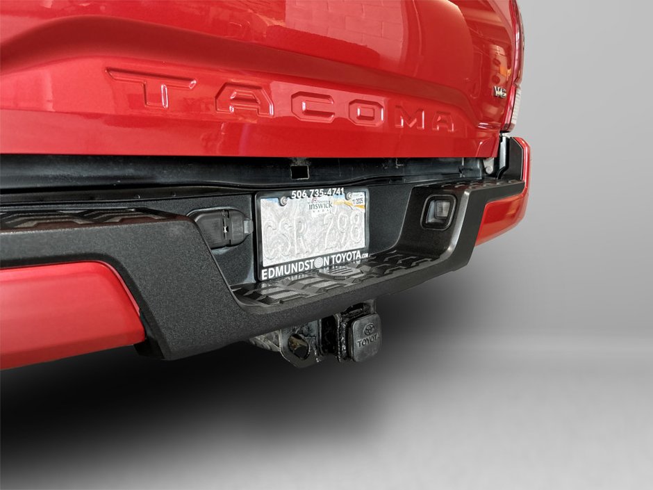 2017 Toyota TACOMA TRD SPORT SR5-5