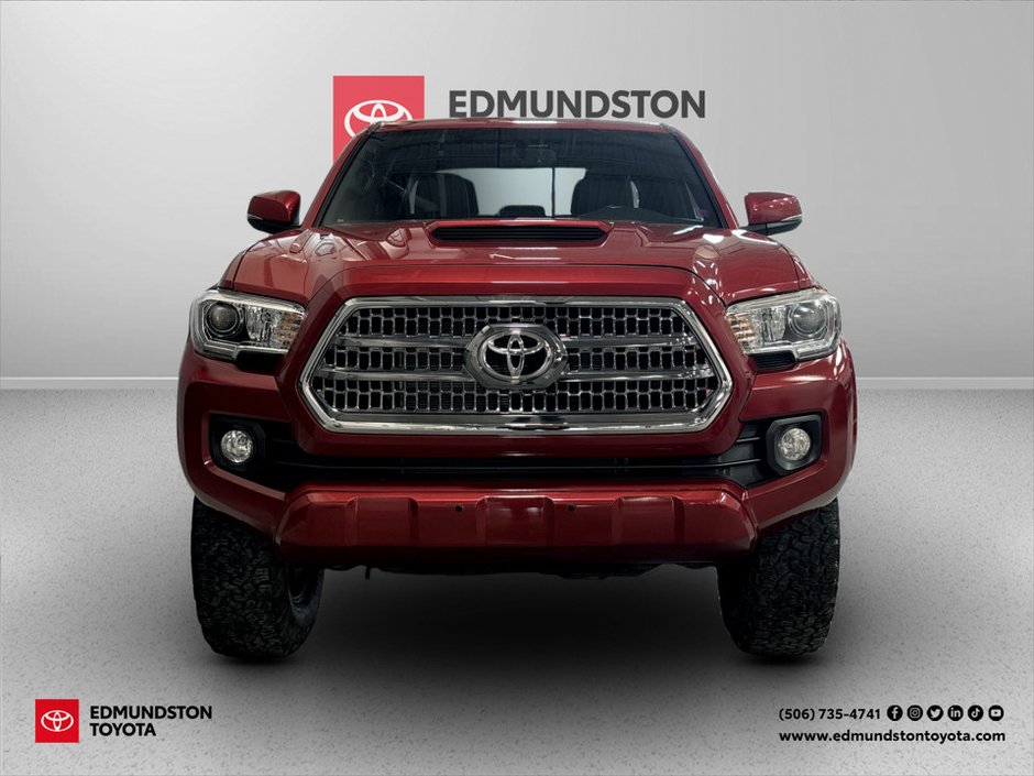 2017 Toyota TACOMA TRD SPORT SR5-3