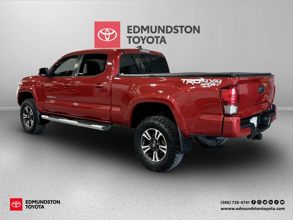 2017 Toyota TACOMA TRD SPORT SR5-2