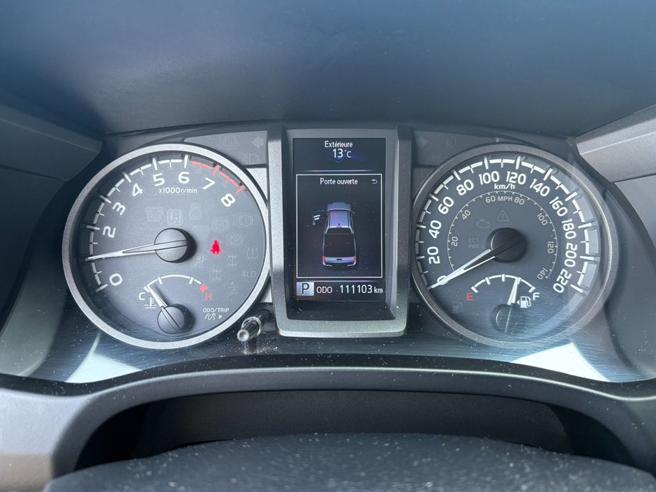 2019 Toyota TACOMA TRD SPORT SR5-11