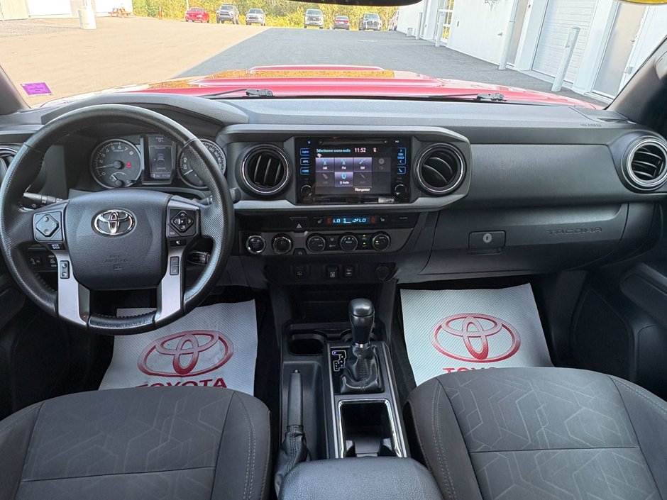 2019 Toyota TACOMA TRD SPORT SR5-12