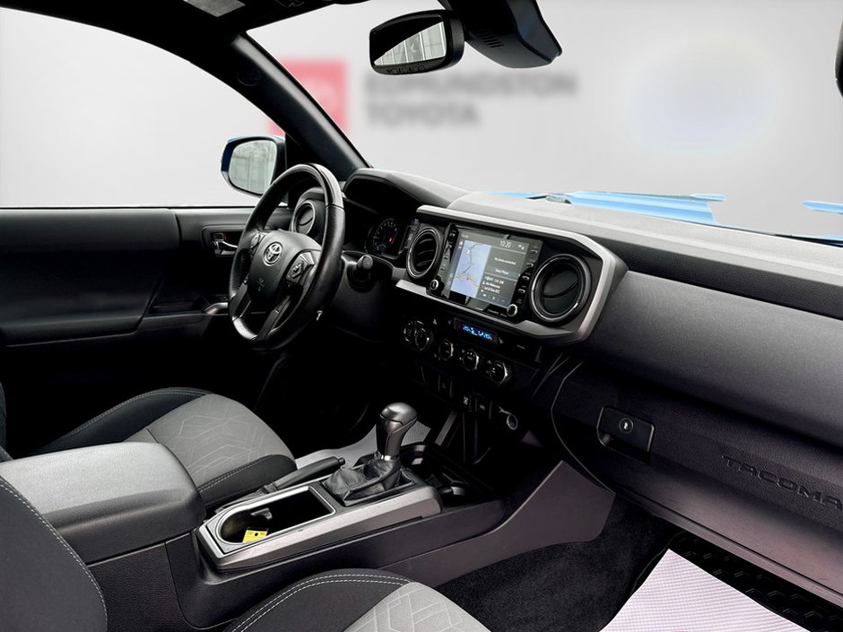 Toyota TACOMA TRD SPORT  2021-13