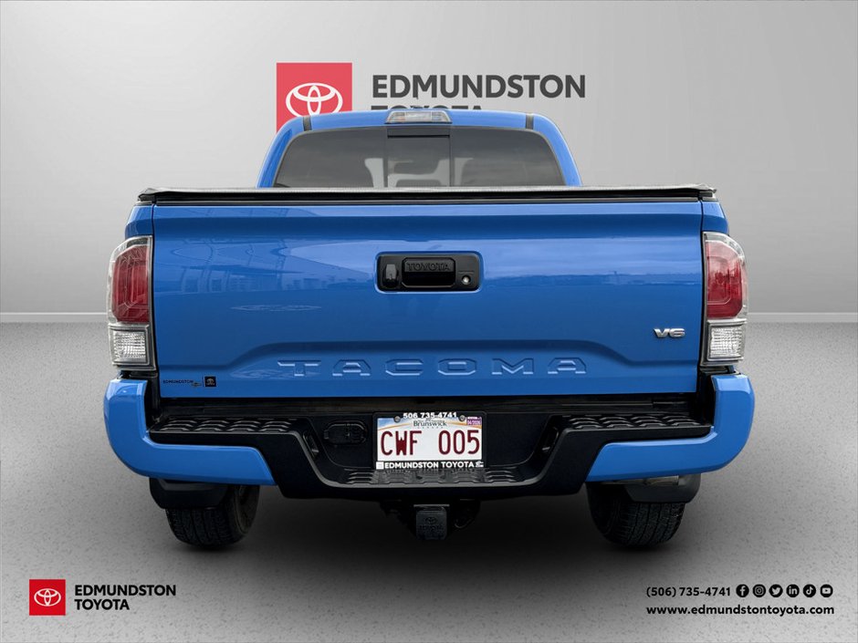 Toyota TACOMA TRD SPORT  2021-4