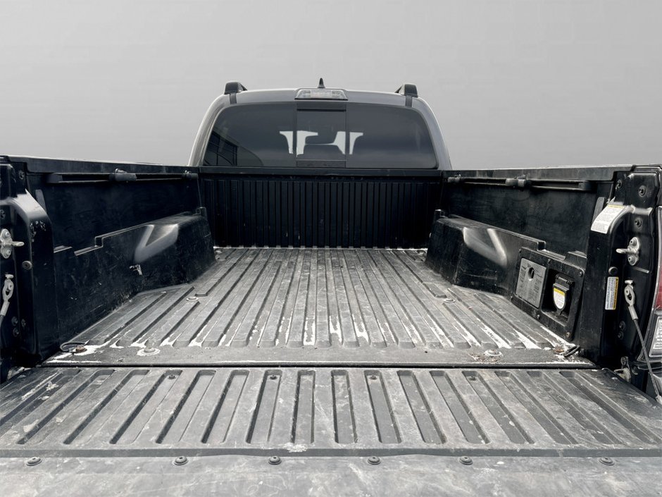 Toyota TACOMA TRD SORT 2022-12