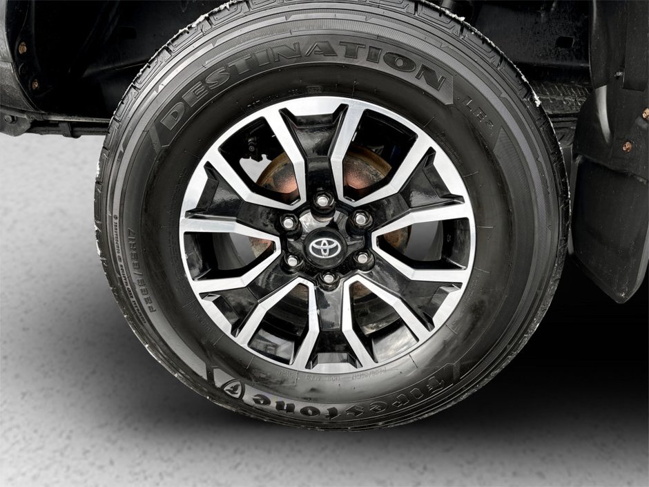 Toyota TACOMA TRD SORT 2022-5