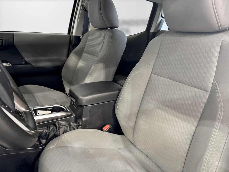 Toyota TACOMA  2023-7