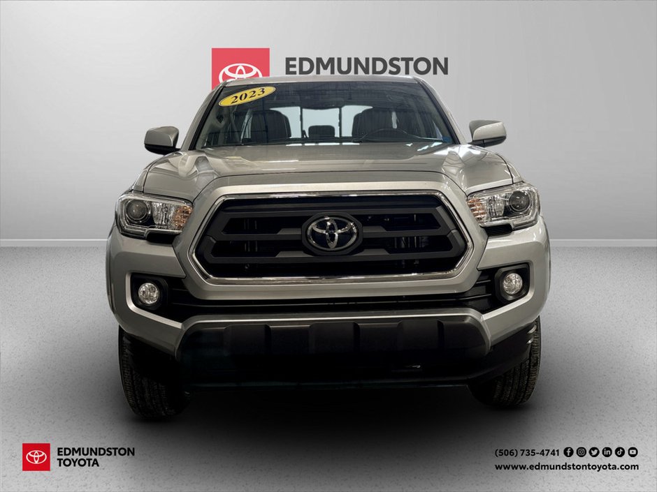 Toyota TACOMA  2023-4