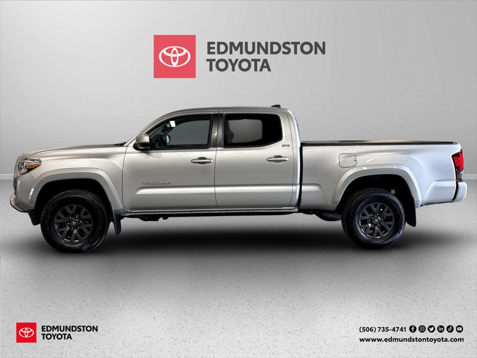 Toyota TACOMA  2023-1