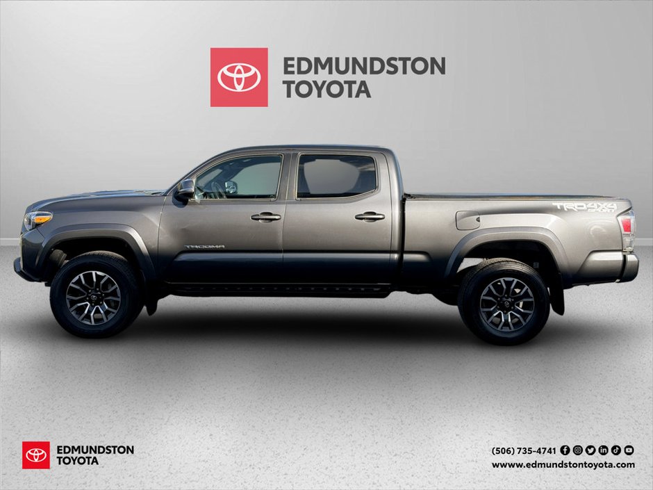 Toyota TACOMA  2023-1